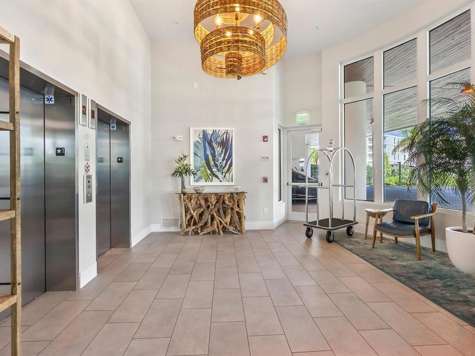 For Sale: $4,275,000 (3 beds, 3 baths, 2232 Square Feet)