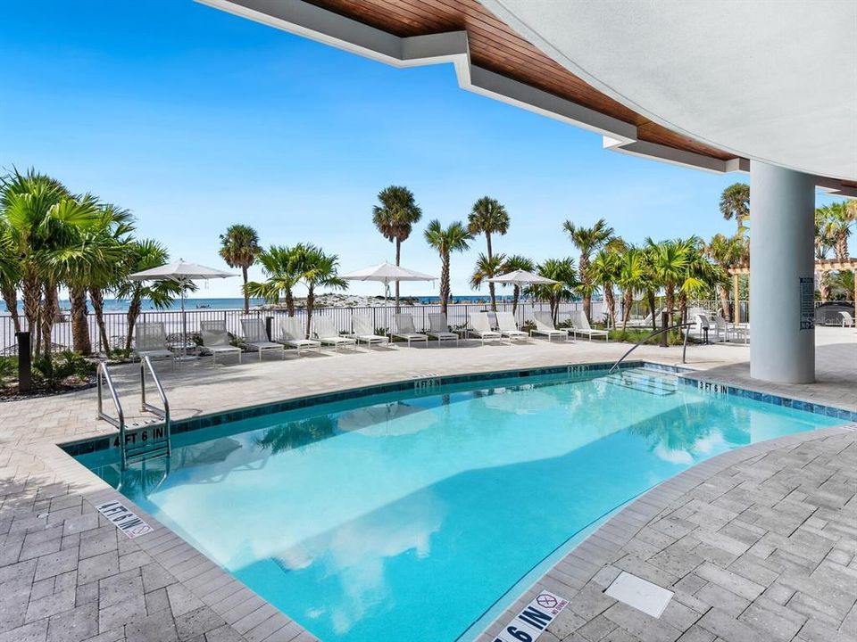 For Sale: $4,275,000 (3 beds, 3 baths, 2232 Square Feet)