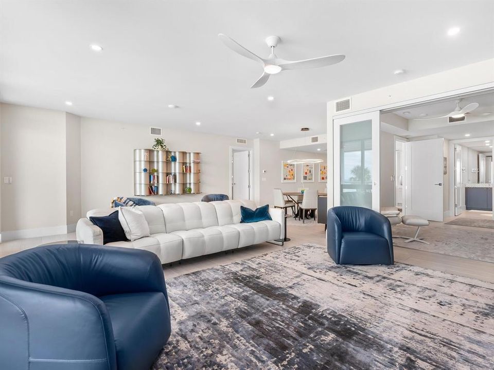 For Sale: $4,275,000 (3 beds, 3 baths, 2232 Square Feet)