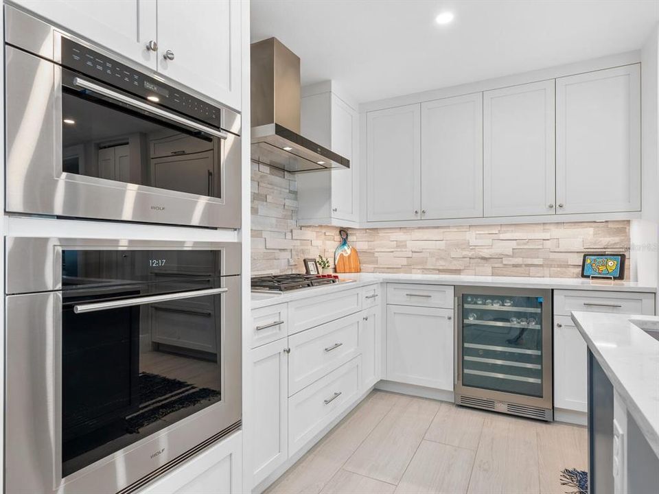 For Sale: $4,275,000 (3 beds, 3 baths, 2232 Square Feet)