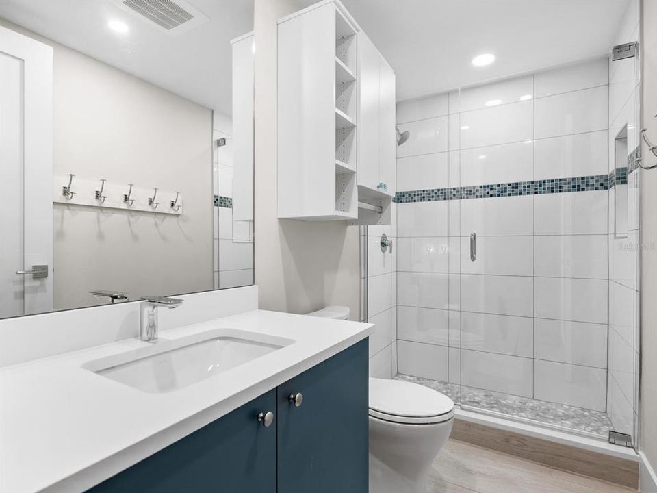 For Sale: $4,275,000 (3 beds, 3 baths, 2232 Square Feet)
