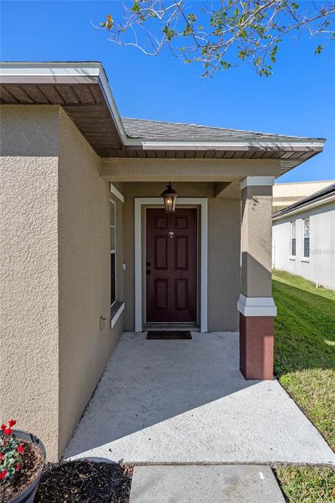 For Sale: $479,000 (4 beds, 2 baths, 1960 Square Feet)