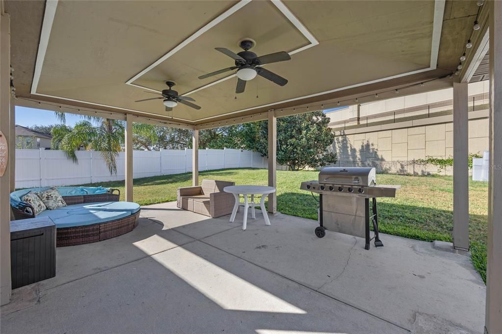 For Sale: $479,000 (4 beds, 2 baths, 1960 Square Feet)