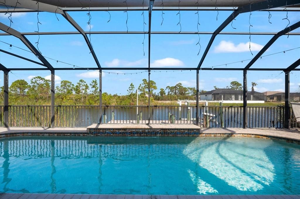 Over Sized Pool with Fountain