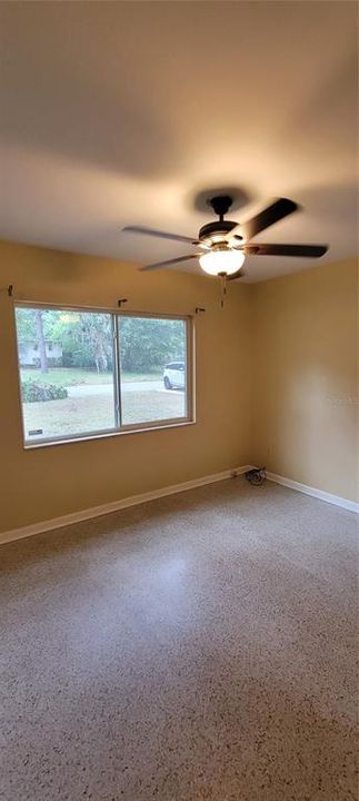 For Rent: $1,975 (3 beds, 2 baths, 1210 Square Feet)