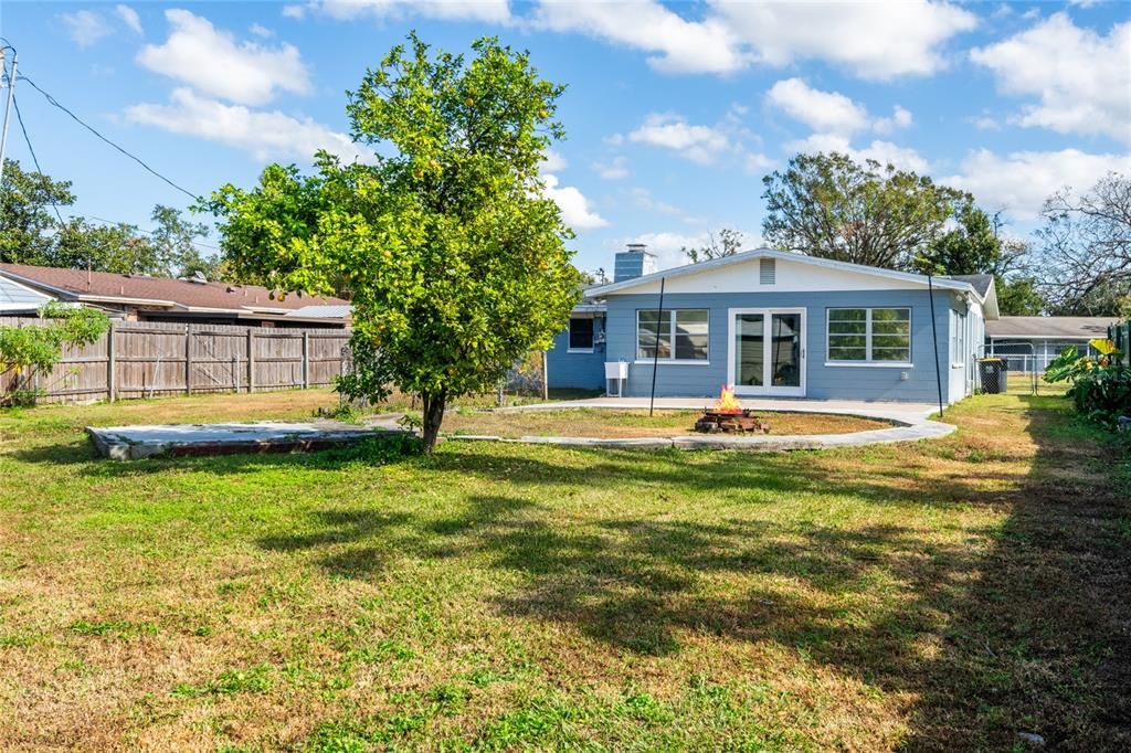 This home sits on .22 acres on a cul-de-sac.