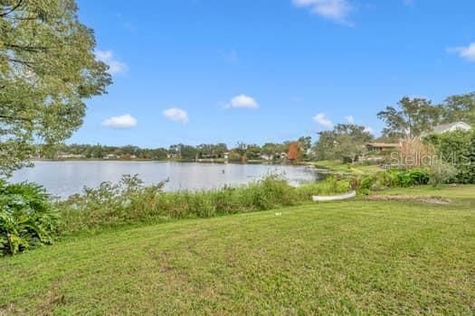 For Sale: $2,000,000 (2 beds, 2 baths, 1721 Square Feet)