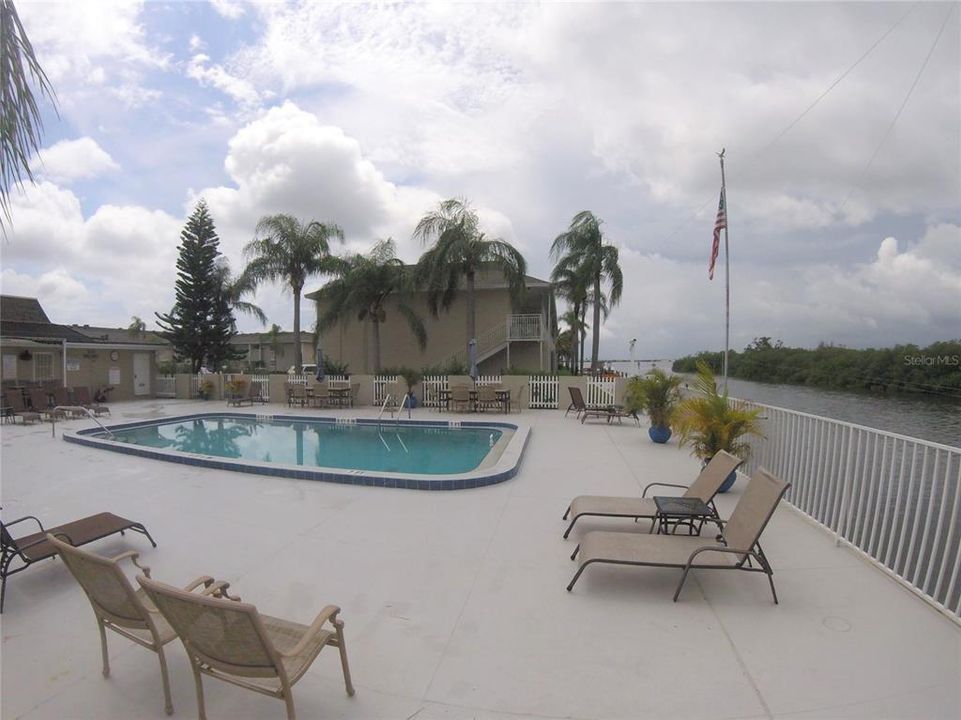 waterfront pool