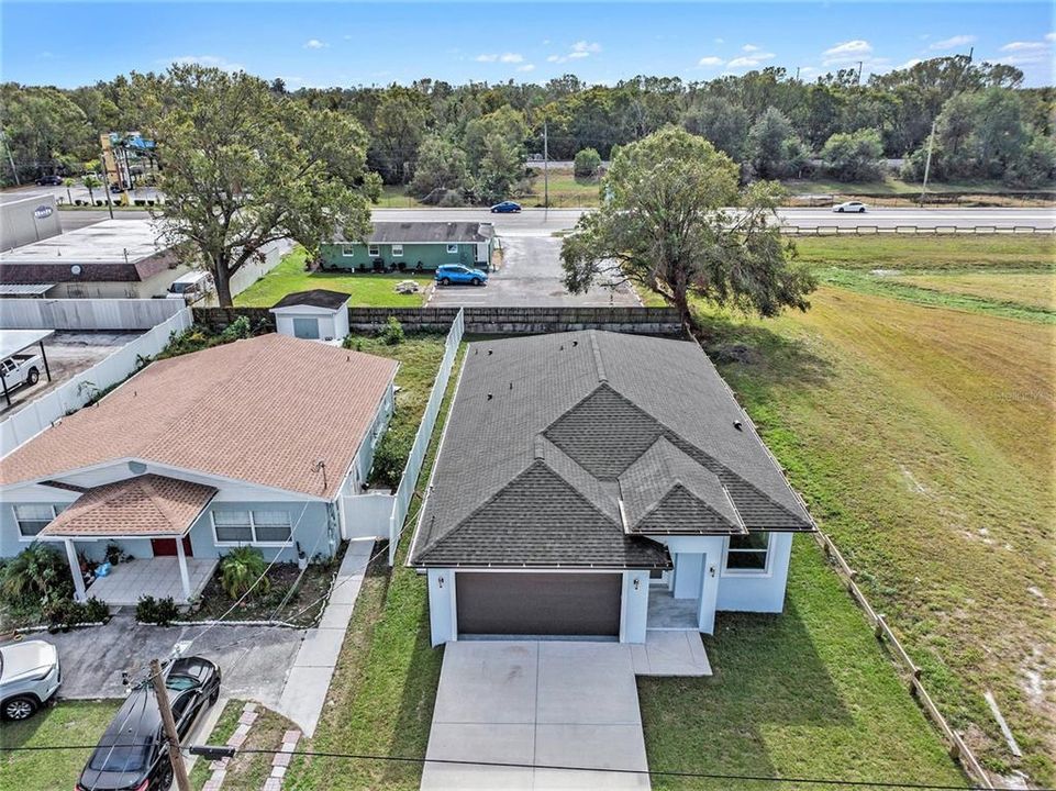 For Sale: $499,900 (3 beds, 2 baths, 1667 Square Feet)