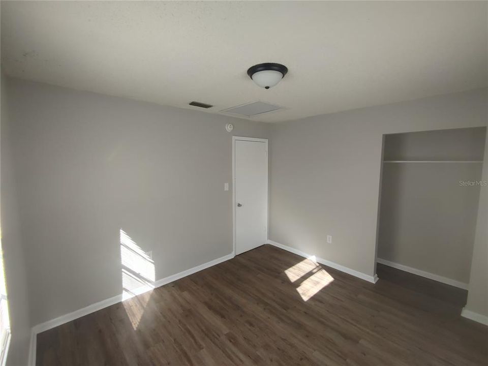 For Rent: $1,095 (2 beds, 1 baths, 751 Square Feet)