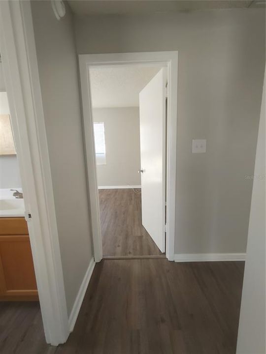 For Rent: $1,095 (2 beds, 1 baths, 751 Square Feet)