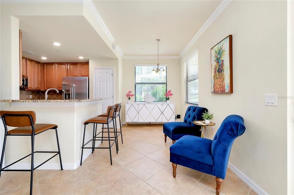 Breakfast Nook and Breakfast Bar