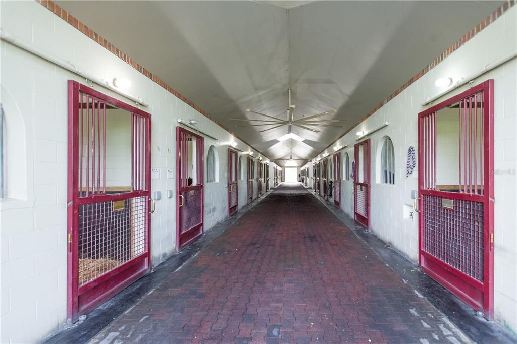 For Sale: $8,750,000 (1 beds, 1 baths, 200 Square Feet)