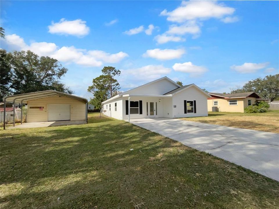 For Sale: $311,000 (3 beds, 2 baths, 2001 Square Feet)