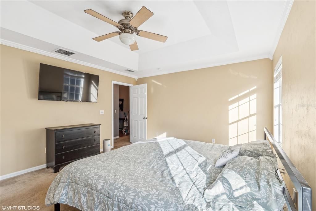 For Sale: $277,500 (3 beds, 2 baths, 1699 Square Feet)