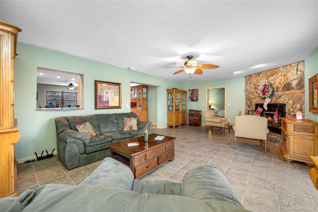 For Sale: $559,000 (3 beds, 2 baths, 1800 Square Feet)