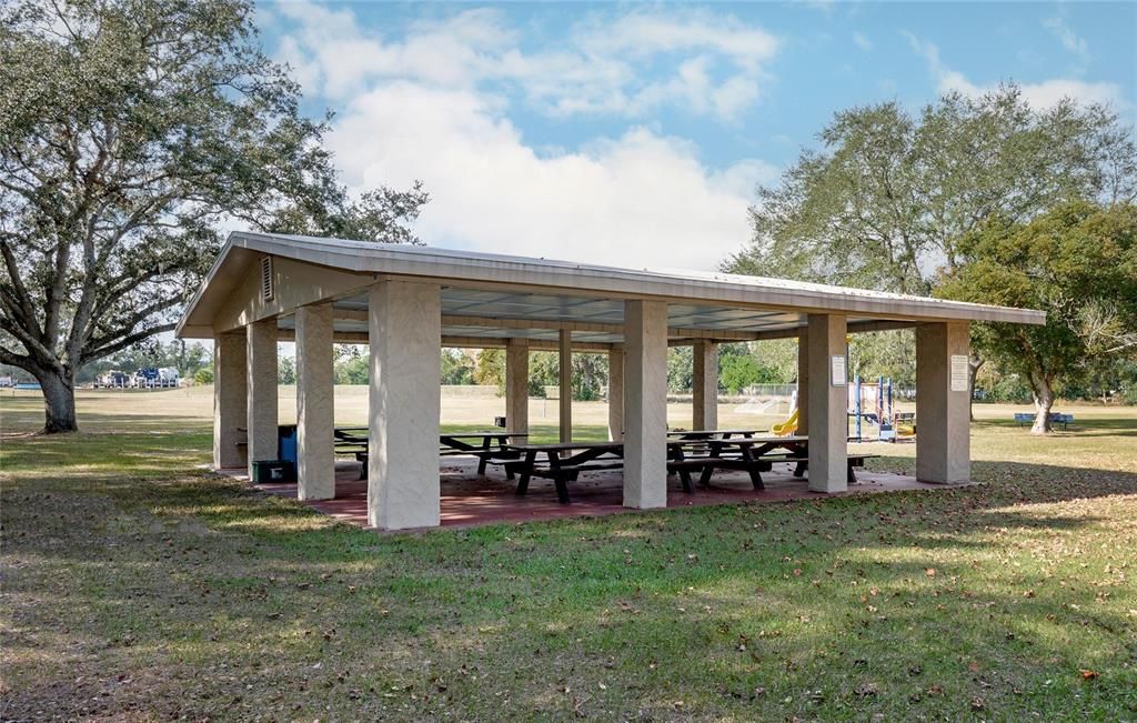 Pavilion in Woodlands Park available to be leased for parties.