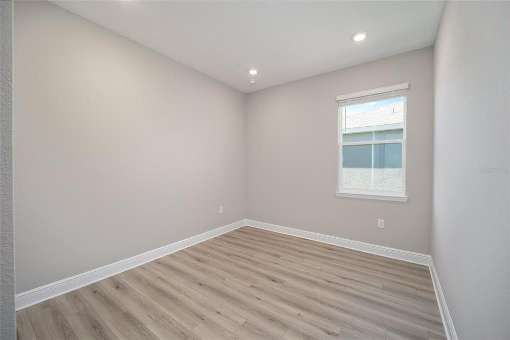 For Sale: $487,000 (2 beds, 2 baths, 2616 Square Feet)