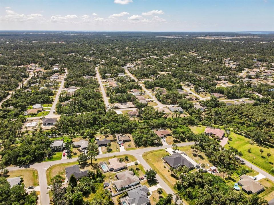 For Sale: $325,000 (3 beds, 2 baths, 1416 Square Feet)