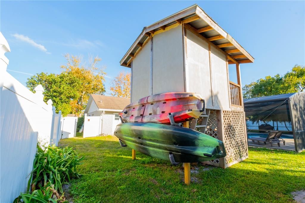 For Sale: $549,000 (3 beds, 2 baths, 1887 Square Feet)