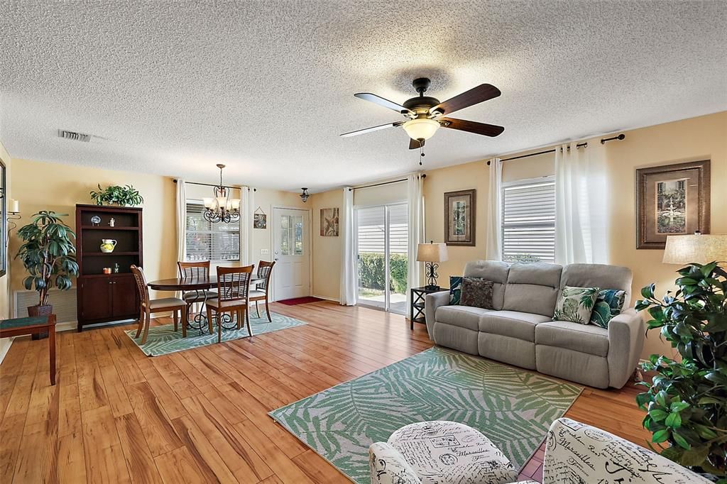 Living Room/Dining Room