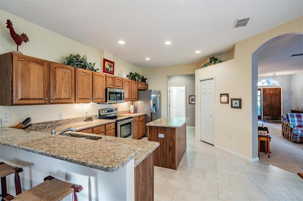 Active With Contract: $479,900 (4 beds, 2 baths, 2195 Square Feet)