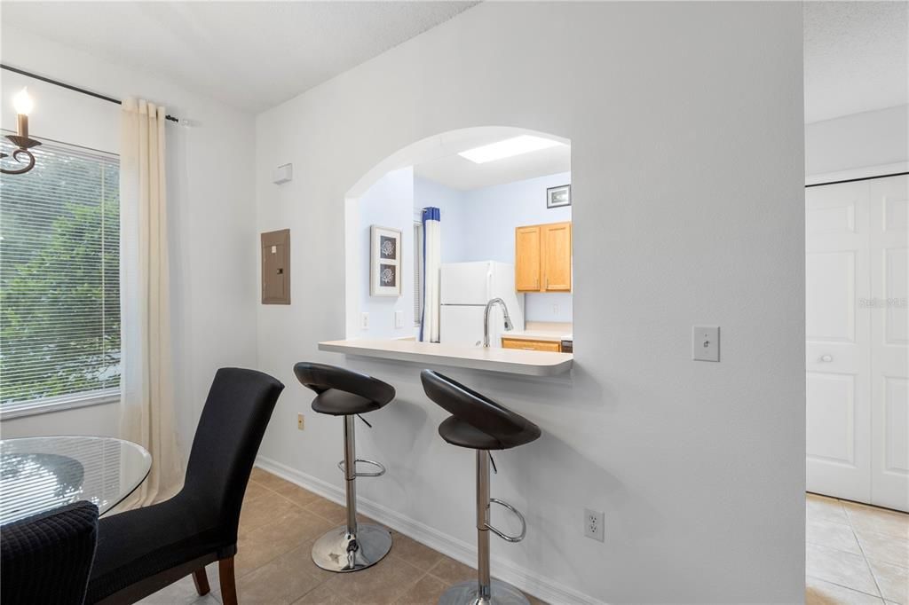 For Sale: $245,000 (3 beds, 2 baths, 1364 Square Feet)