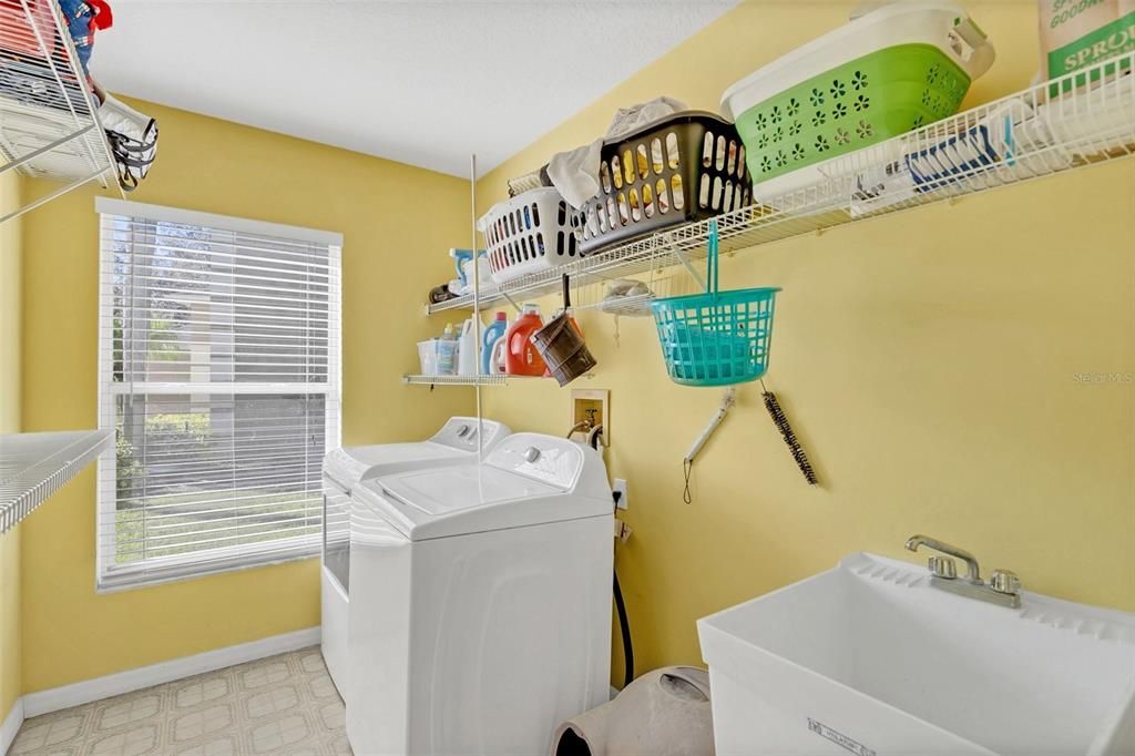 Laundry Room with utility sink