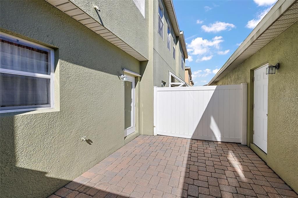 Spacious and fenced courtyard