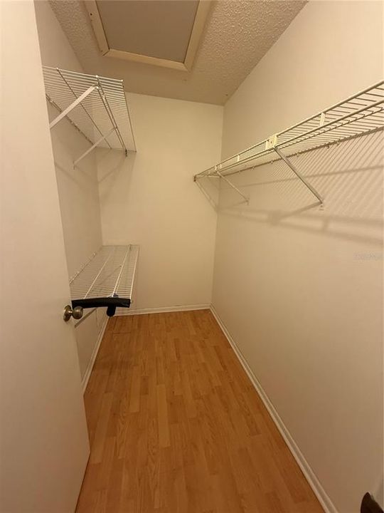 walk-in closet