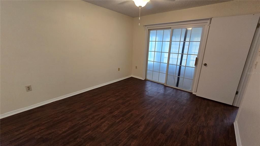 For Rent: $1,400 (2 beds, 2 baths, 1104 Square Feet)