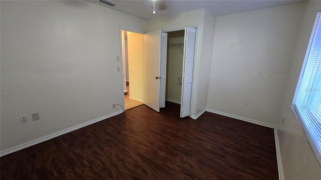 For Rent: $1,400 (2 beds, 2 baths, 1104 Square Feet)