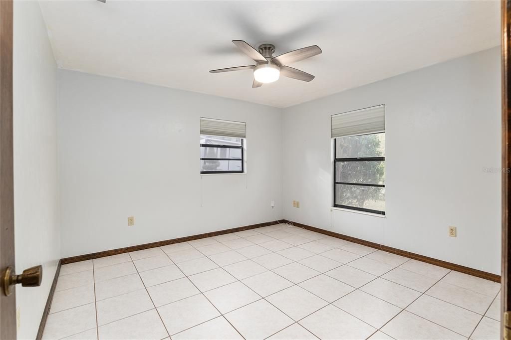 For Rent: $2,150 (3 beds, 2 baths, 1419 Square Feet)