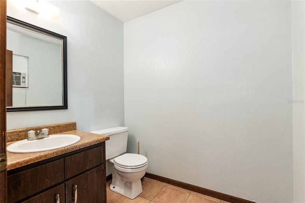 For Rent: $2,150 (3 beds, 2 baths, 1419 Square Feet)