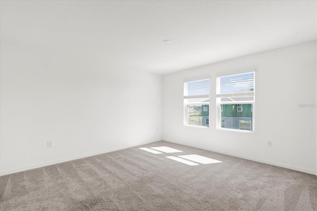 На продажу: $244,401 (3 спален, 2 ванн, 1463 Квадратных фут)