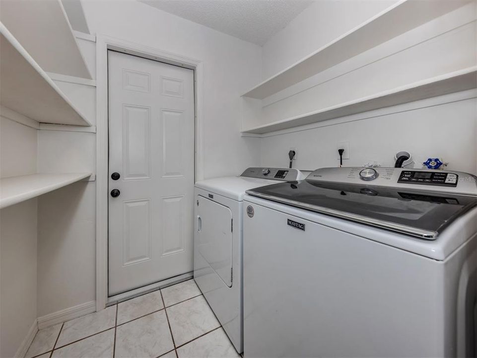 For Rent: $4,500 (2 beds, 2 baths, 1478 Square Feet)