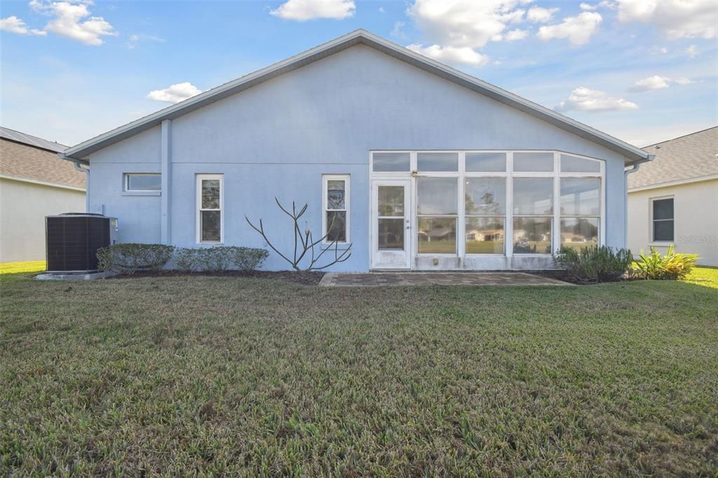 For Sale: $355,000 (3 beds, 2 baths, 1935 Square Feet)