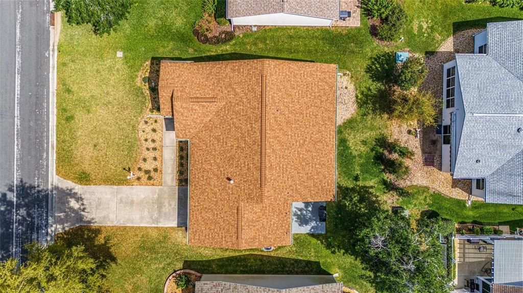 NEWER ROOF, NEWER HVAC, NEWER HOT WATER... AND IT DOES NOT STOP THERE, WAIT UNTIL YOU STEP INSIDE!