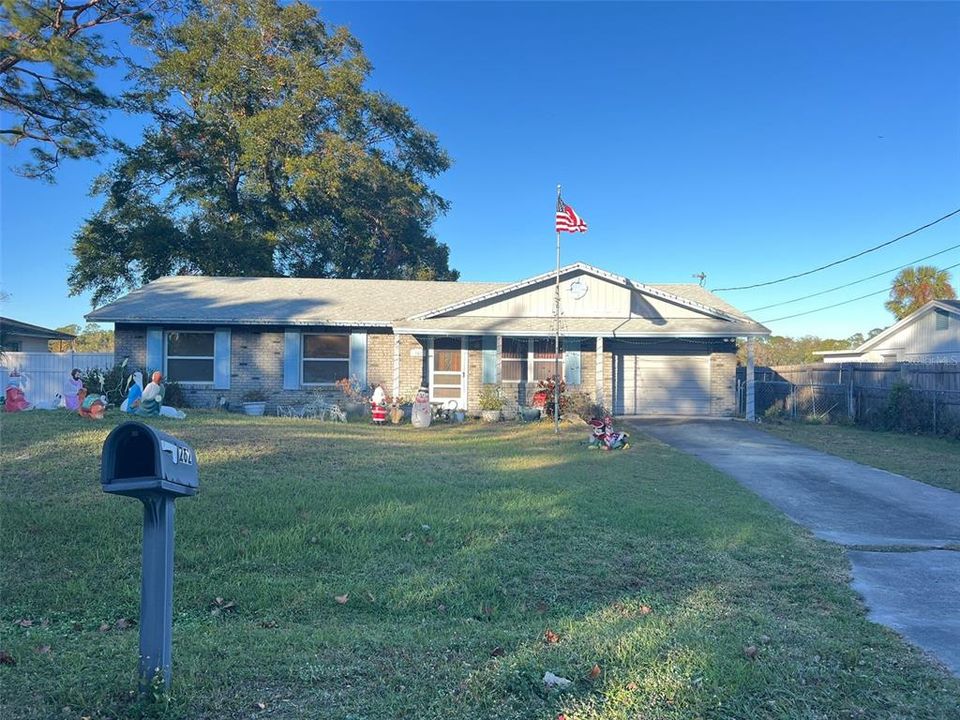 For Sale: $290,000 (3 beds, 2 baths, 1148 Square Feet)