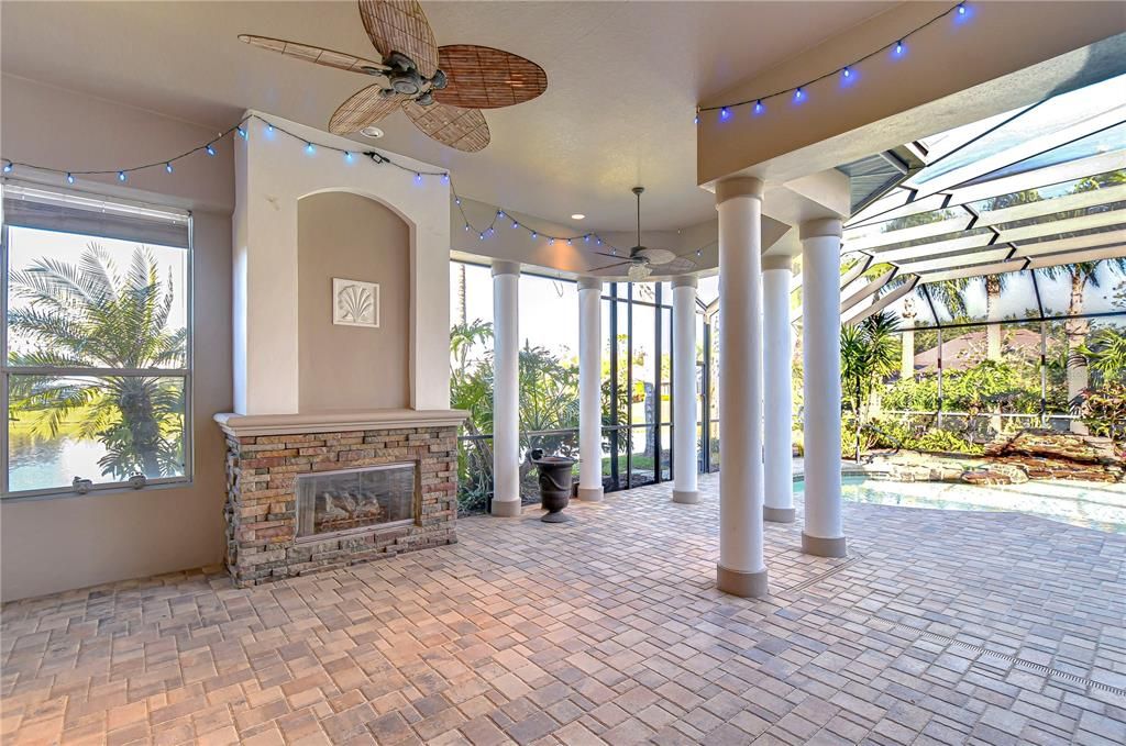 Outdoor Fireplace, Dining Area