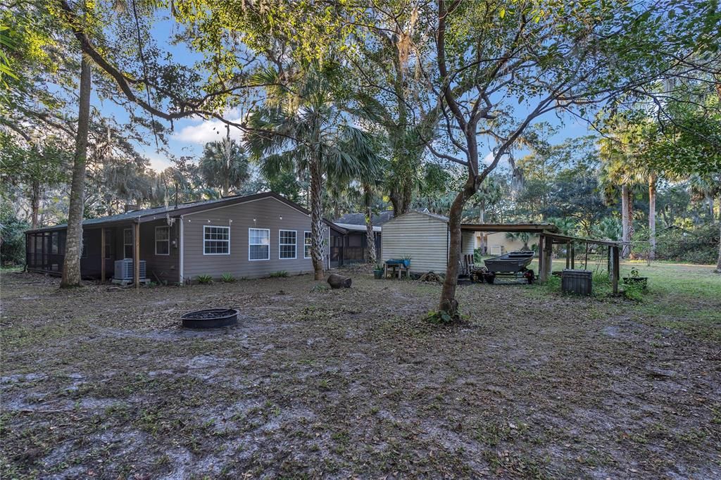 For Sale: $410,000 (3 beds, 2 baths, 1456 Square Feet)