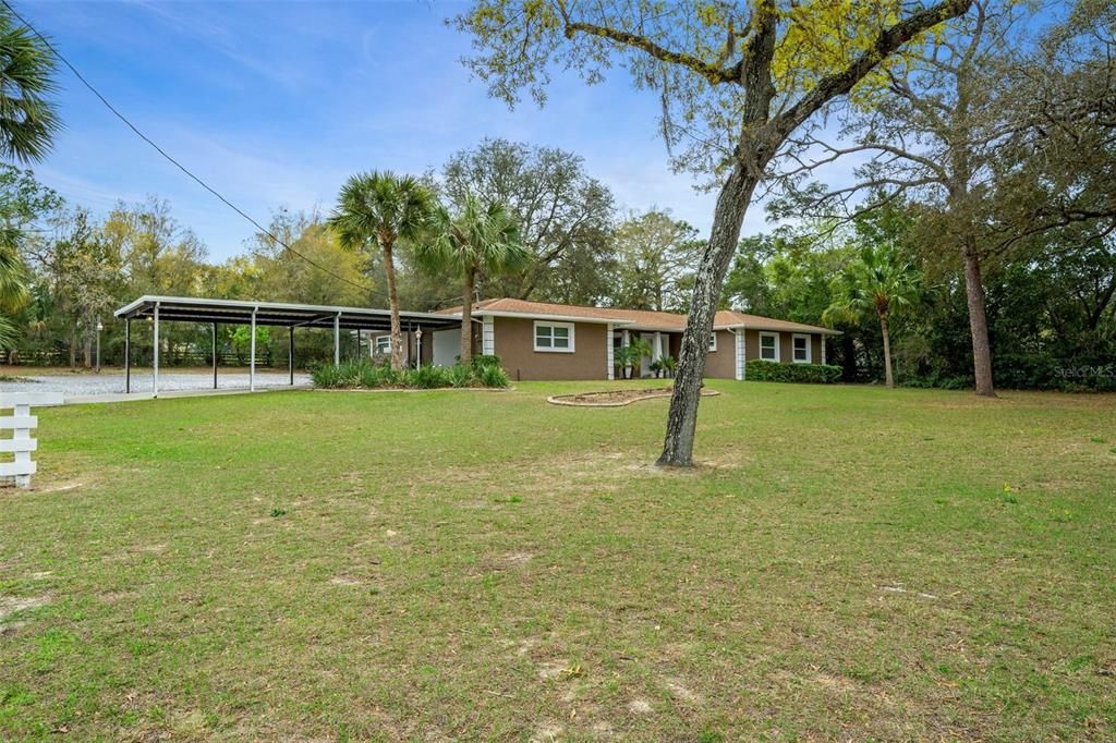 For Sale: $475,000 (3 beds, 2 baths, 2323 Square Feet)