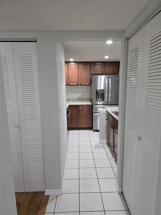 For Rent: $1,500 (2 beds, 2 baths, 897 Square Feet)