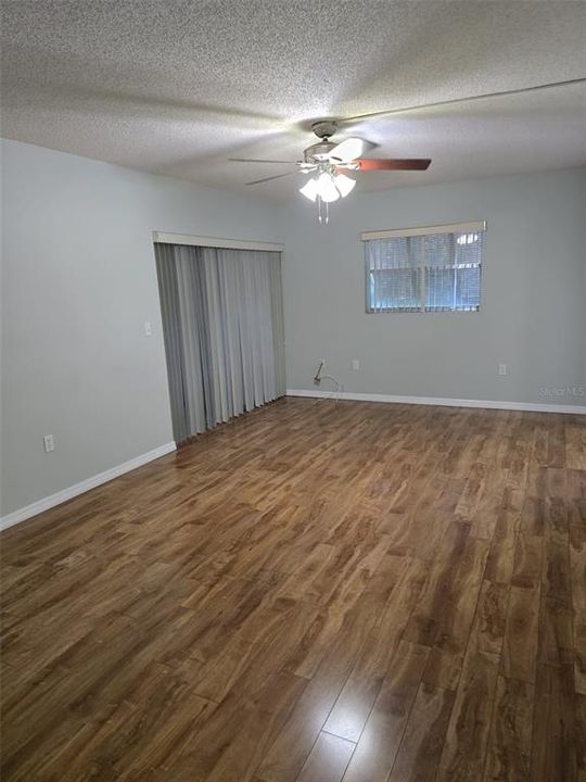 For Rent: $1,500 (2 beds, 2 baths, 897 Square Feet)