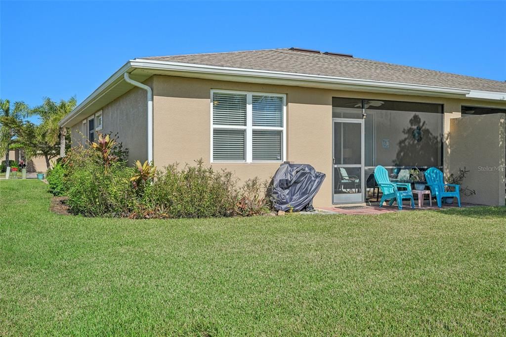 For Sale: $289,900 (2 beds, 2 baths, 1342 Square Feet)