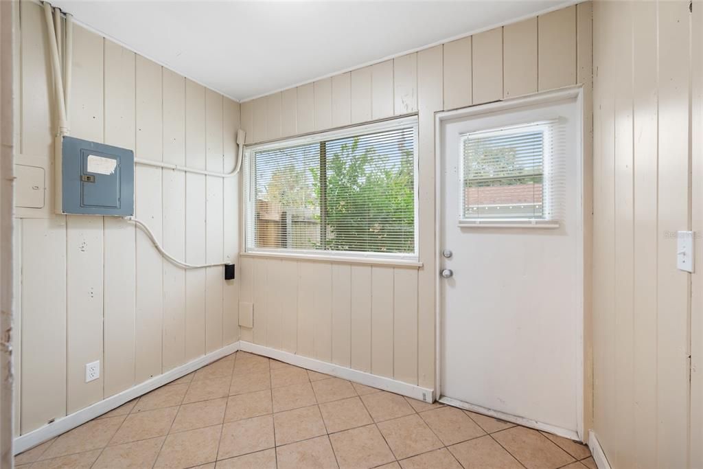 206 utility room