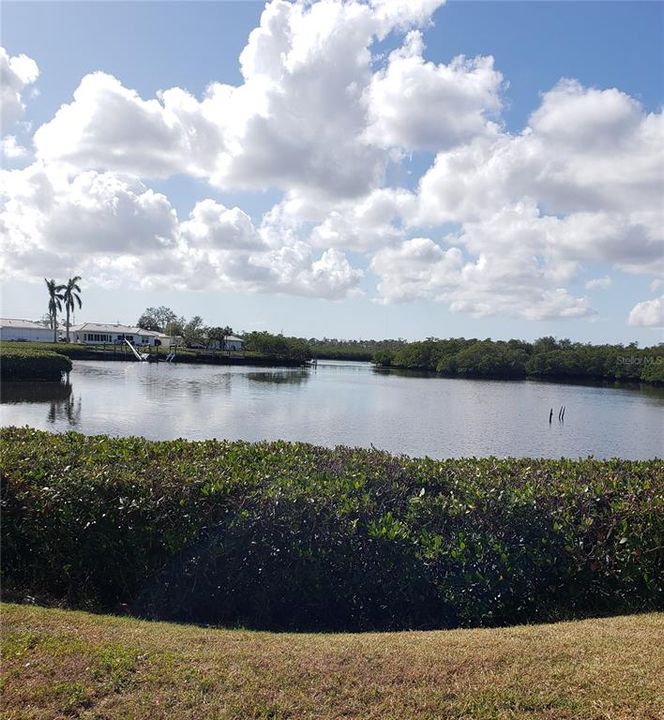 View walking to the clubhouse