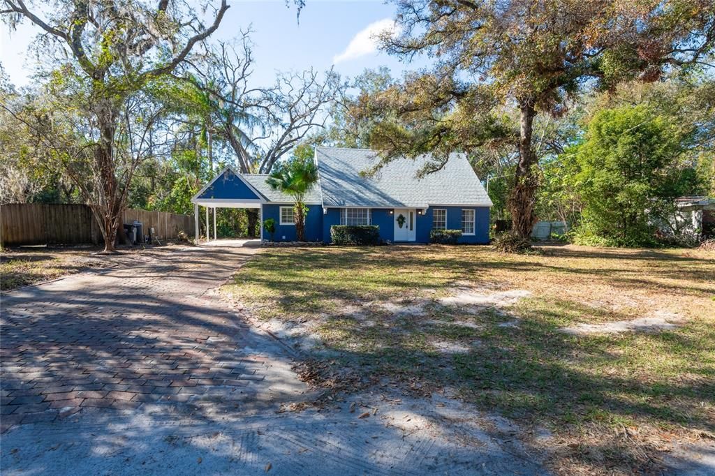 For Sale: $439,000 (3 beds, 2 baths, 1638 Square Feet)