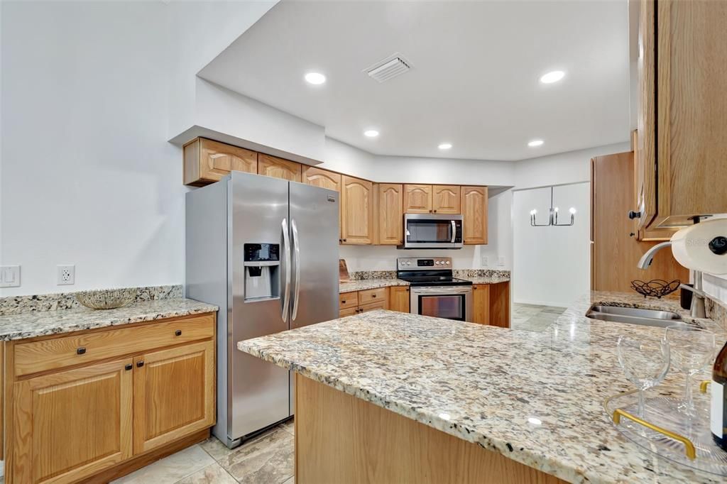 Granite countertops, stainless steel appliances