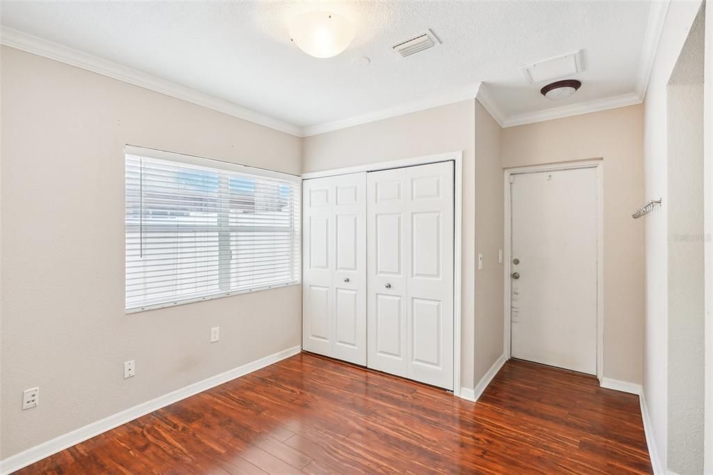 For Sale: $425,000 (2 beds, 2 baths, 1401 Square Feet)